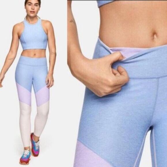 Outdoor Voices 7/8 Spring Leggings Size Medium - Picture 7 of 7